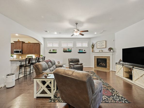 30723 Academy Trace Drive, Spring TX 77386