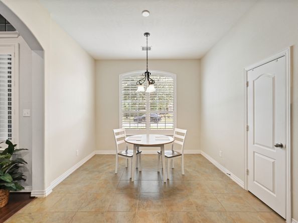 30723 Academy Trace Drive, Spring TX 77386