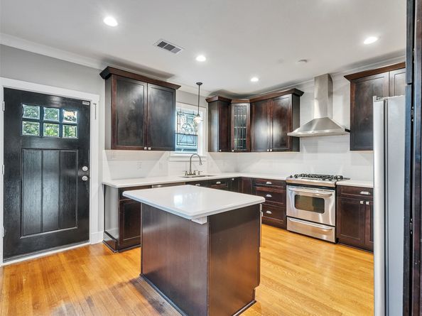 4517 Park Drive, Houston TX 77023