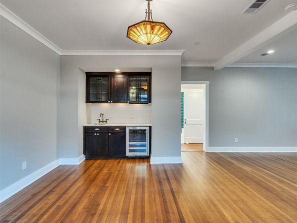 4517 Park Drive, Houston TX 77023