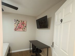 5400 Lotus Street, Houston TX 77085