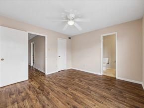 12550 Piping Rock Drive 10, Houston TX 77077
