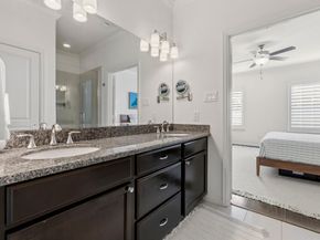 39 Kendrick Pines Boulevard, The Woodlands TX 77389
