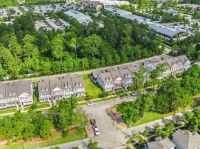 39 Kendrick Pines Boulevard, The Woodlands TX 77389