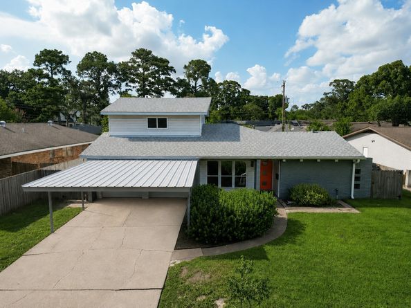 9538 Kerrwood Lane, Houston TX 77080
