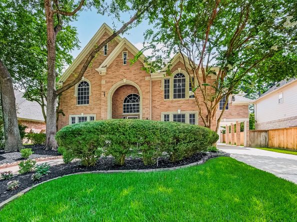 9614 Woodcliff Lake Drive, Spring TX 77379