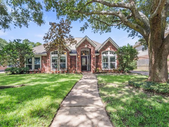 1343 Remington Crest Drive, Houston TX 77094