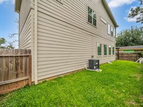 6708 Arapahoe Street, Houston TX 77020