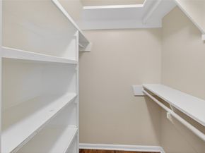 5502 Effingham Drive, Houston TX 77035