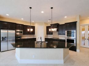 7711 Reseda Street, Sugar Land TX 77479