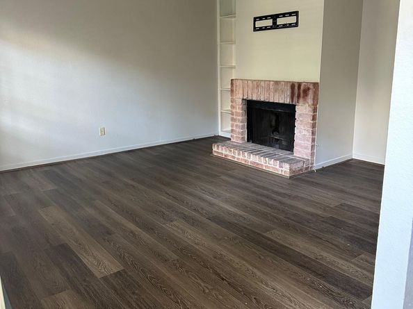 7945 Kendalia Drive, Houston TX 77036