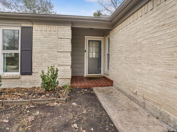 5710 Green Timbers Drive, Humble TX 77346