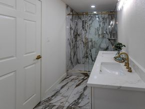 7912 Ford Street, Houston TX 77012