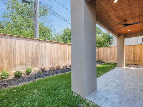 5510 Bosque Street, Houston TX 77056