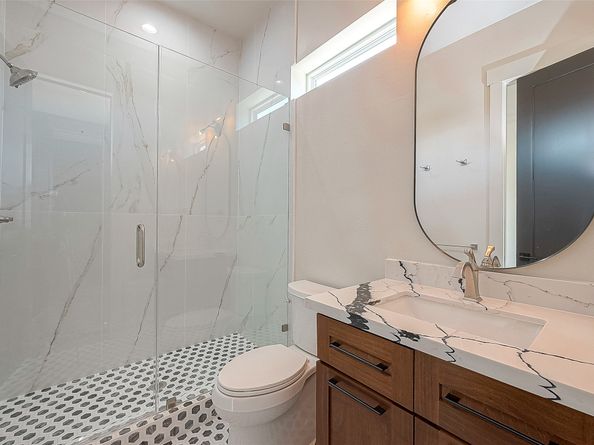 5510 Bosque Street, Houston TX 77056