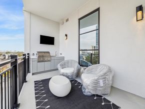 2360 Rice Boulevard 602, Houston TX 77005