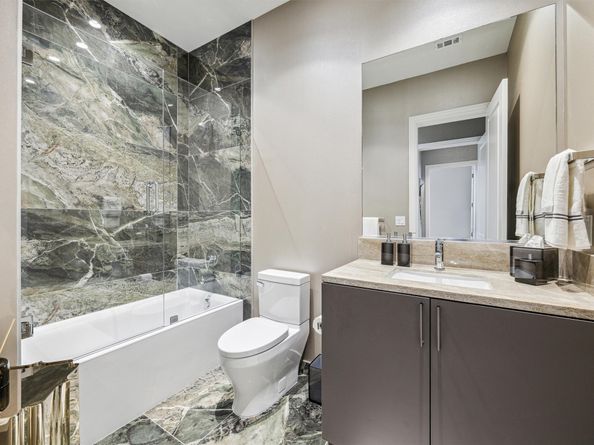 2360 Rice Boulevard 602, Houston TX 77005