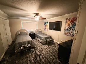 2819 Cedar Woods Place, Houston TX 77068