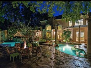2819 Cedar Woods Place, Houston TX 77068