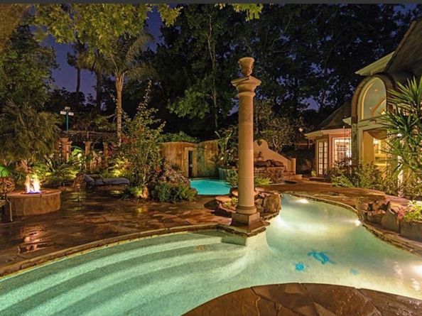 2819 Cedar Woods Place, Houston TX 77068