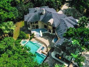 24 Autumn Crescent, The Woodlands TX 77381