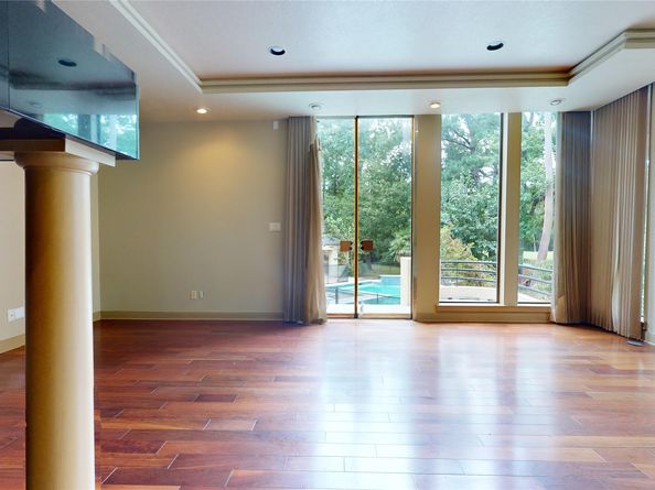 24 Autumn Crescent, The Woodlands TX 77381