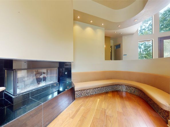 24 Autumn Crescent, The Woodlands TX 77381