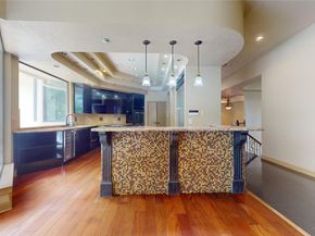 24 Autumn Crescent, The Woodlands TX 77381