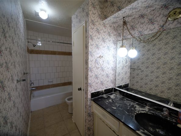 12326 Bexley Drive, Houston TX 77099