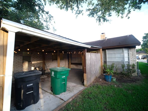 12326 Bexley Drive, Houston TX 77099