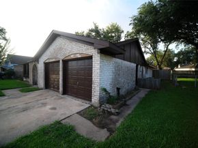 12326 Bexley Drive, Houston TX 77099