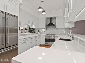 177 Railroad Avenue C, Greenwich CT 06830