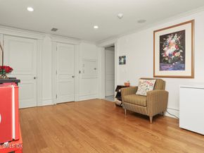 177 Railroad Avenue C, Greenwich CT 06830