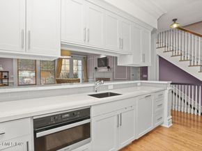 177 Railroad Avenue C, Greenwich CT 06830