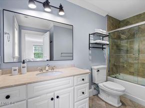 14 Bradbury Place, Riverside CT 06878