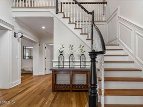 14 Bradbury Place, Riverside CT 06878