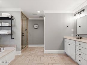 14 Bradbury Place, Riverside CT 06878