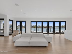 4 Little Cove Lane, Old Greenwich CT 06870