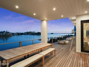 4 Little Cove Lane, Old Greenwich CT 06870