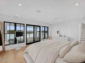 4 Little Cove Lane, Old Greenwich CT 06870