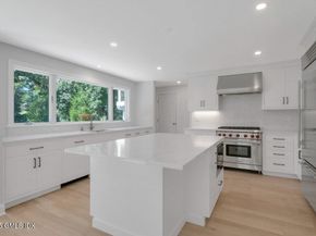 141 Woodside Drive, Greenwich CT 06830