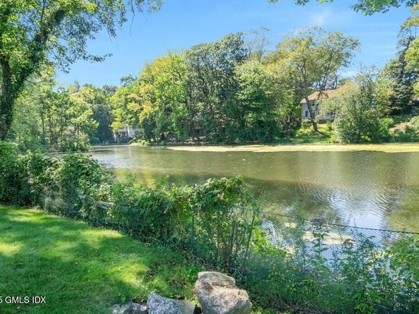 141 Woodside Drive, Greenwich CT 06830