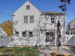 34 Bradley Place, Stamford CT 06905