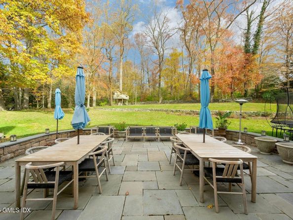 33 Highland Farm Road, Greenwich CT 06831