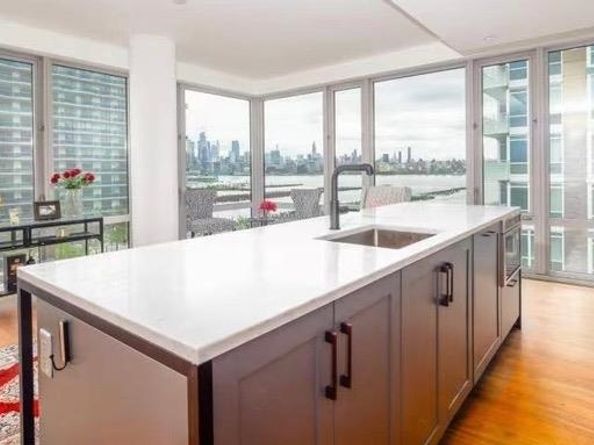 2 Shore Lane 604, Jersey City NJ 07310