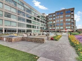 9 Somerset Lane PH606607, Edgewater NJ 07020