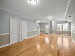 22 Long St, Jersey City NJ 07305