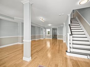 22 Long St, Jersey City NJ 07305