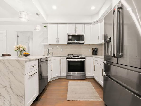 547 Bloomfield St 1, Hoboken NJ 07030