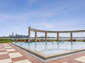 206 Shearwater Ct West 74, Jersey City NJ 07305